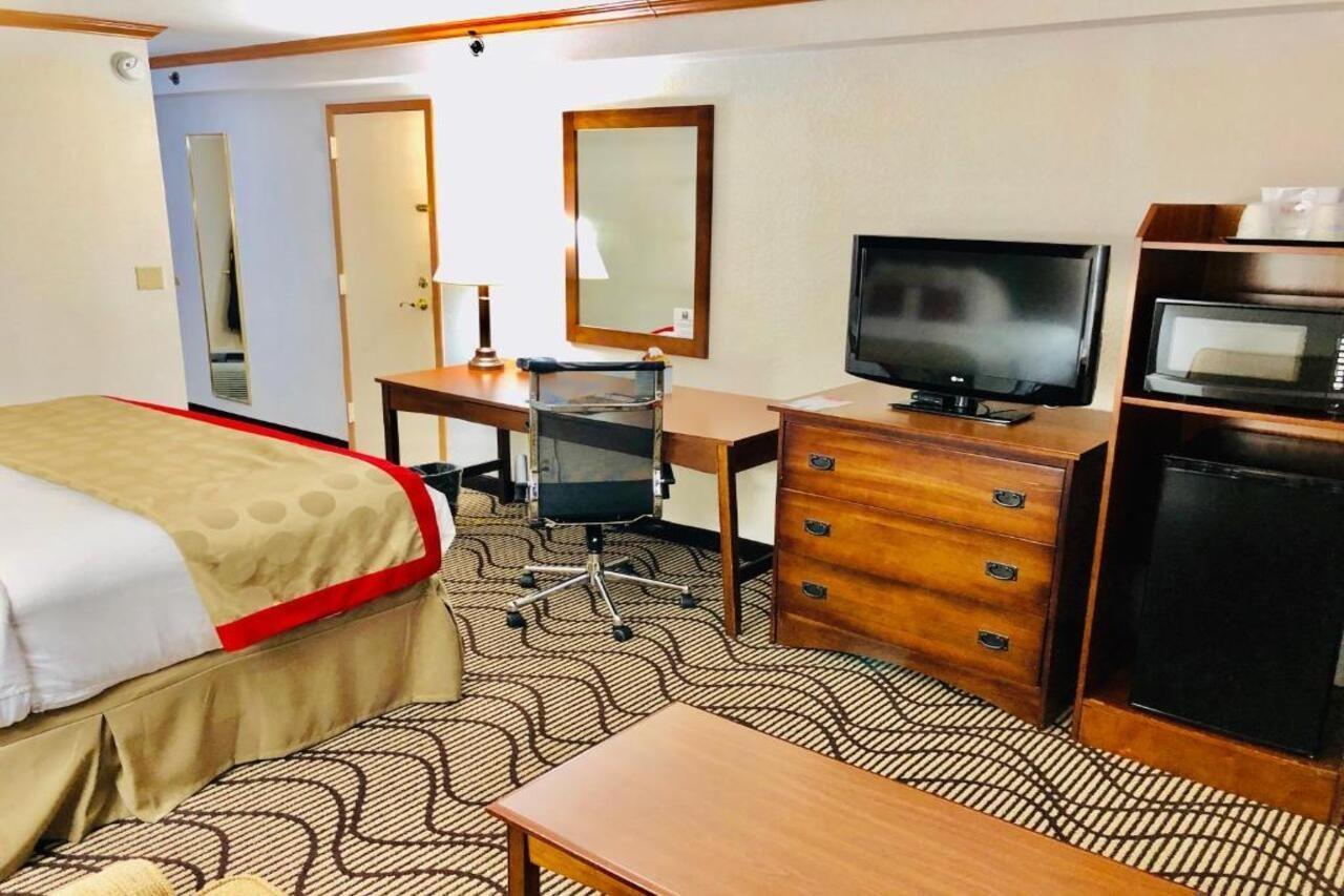 Ramada By Wyndham Airport Hotel Birmingham