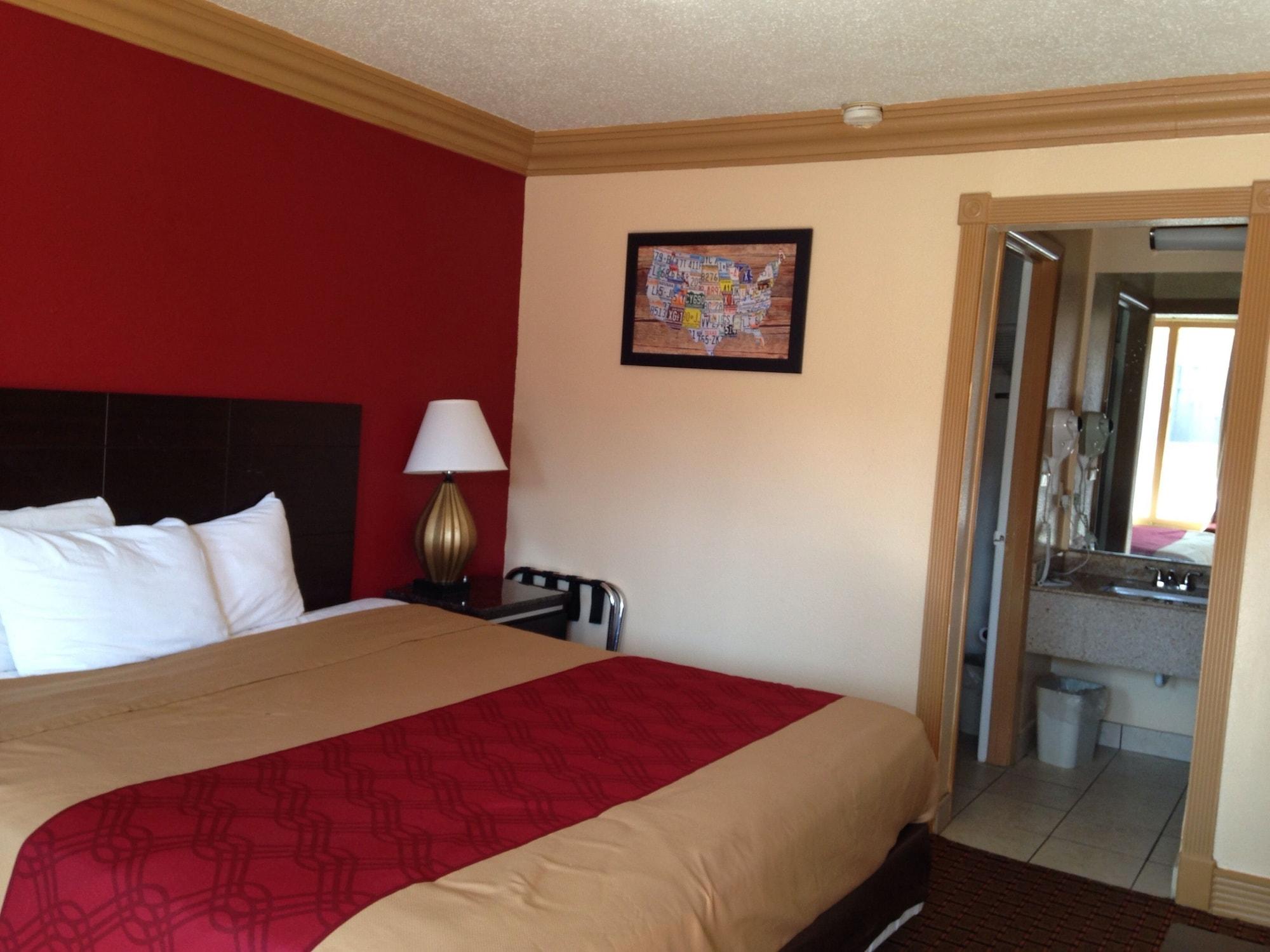 Hotel Parkway 2*