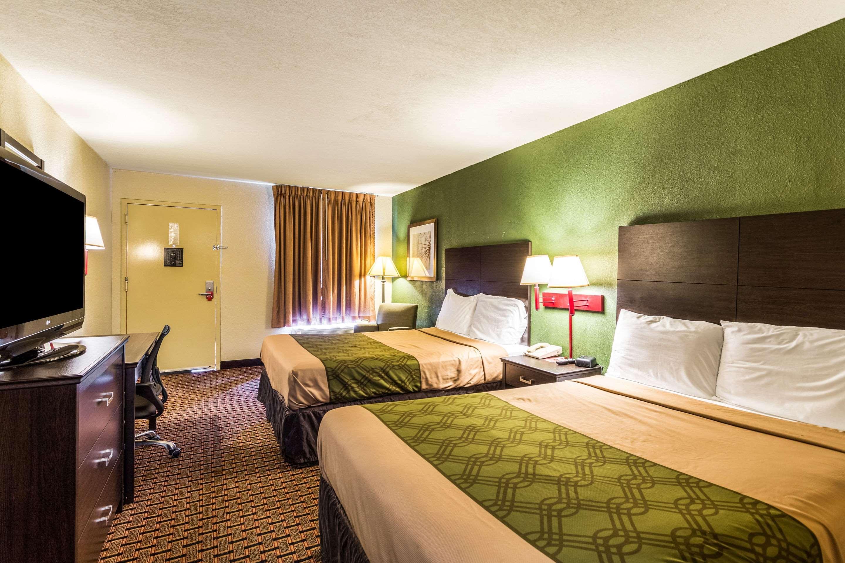 Econo - Oxmoor Motel 3*