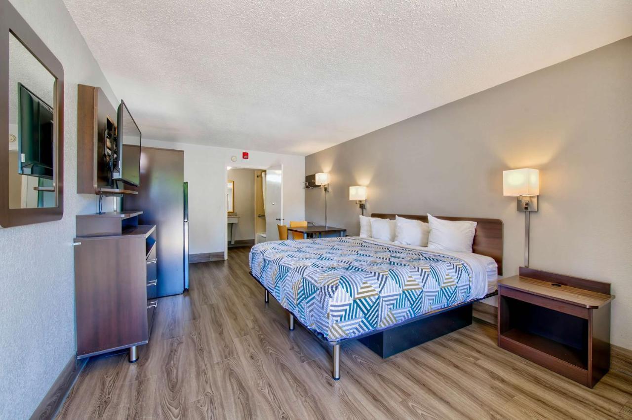 Hotel 6 Birmingham, Al - Medical Center - Inverness Hwy 280 2*