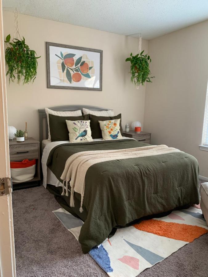 Apartment Luxury, Location, & Convenience Birmingham