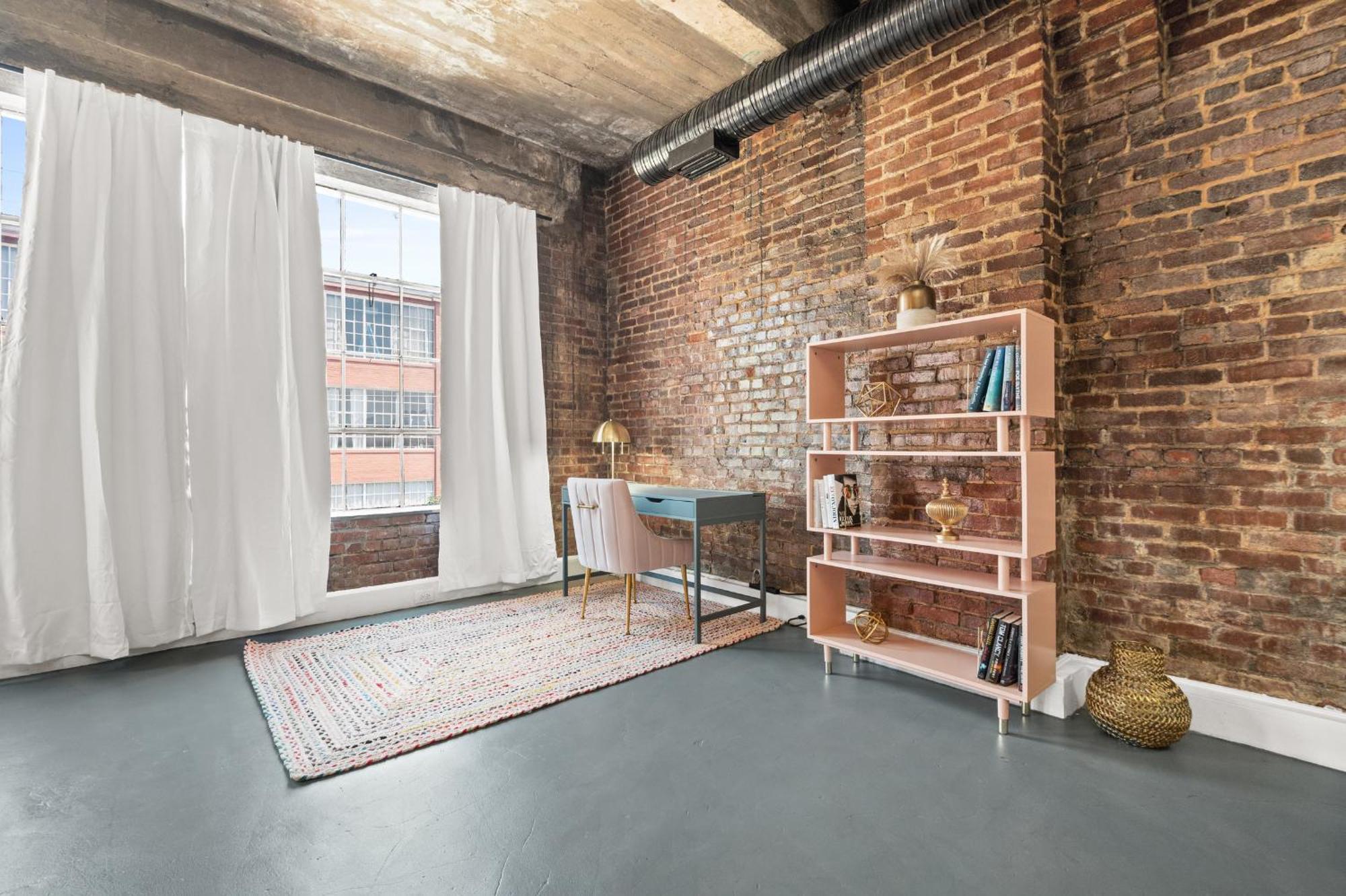 Charming Boho Loft On Historic Morris Ave Birmingham