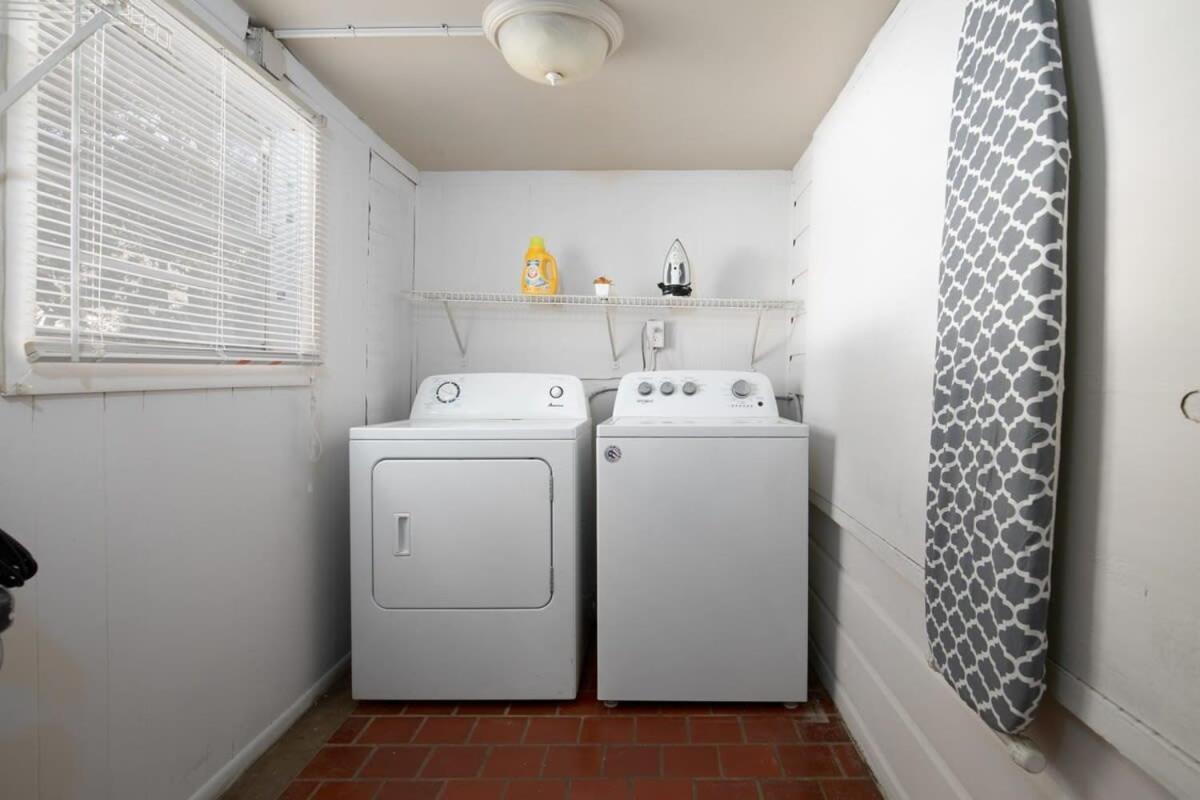 Bungalow- Less The 10 Mins From Downtown Birmingham