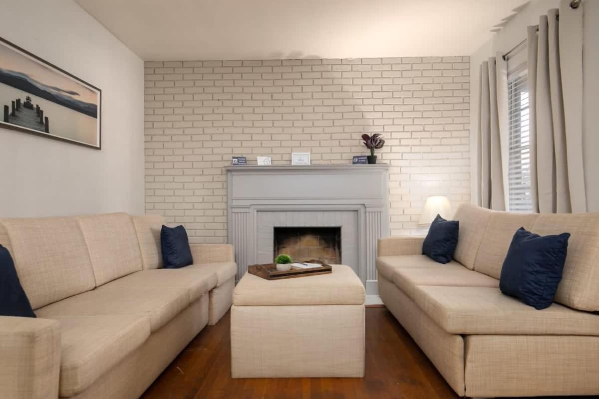 Bungalow- Less The 10 Mins From Downtown Birmingham