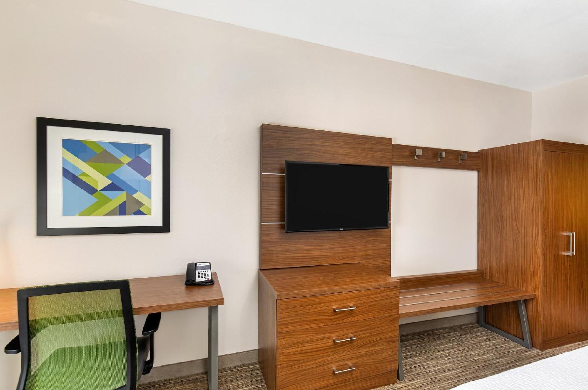 Express & - Inverness 280 By Ihg Birmingham