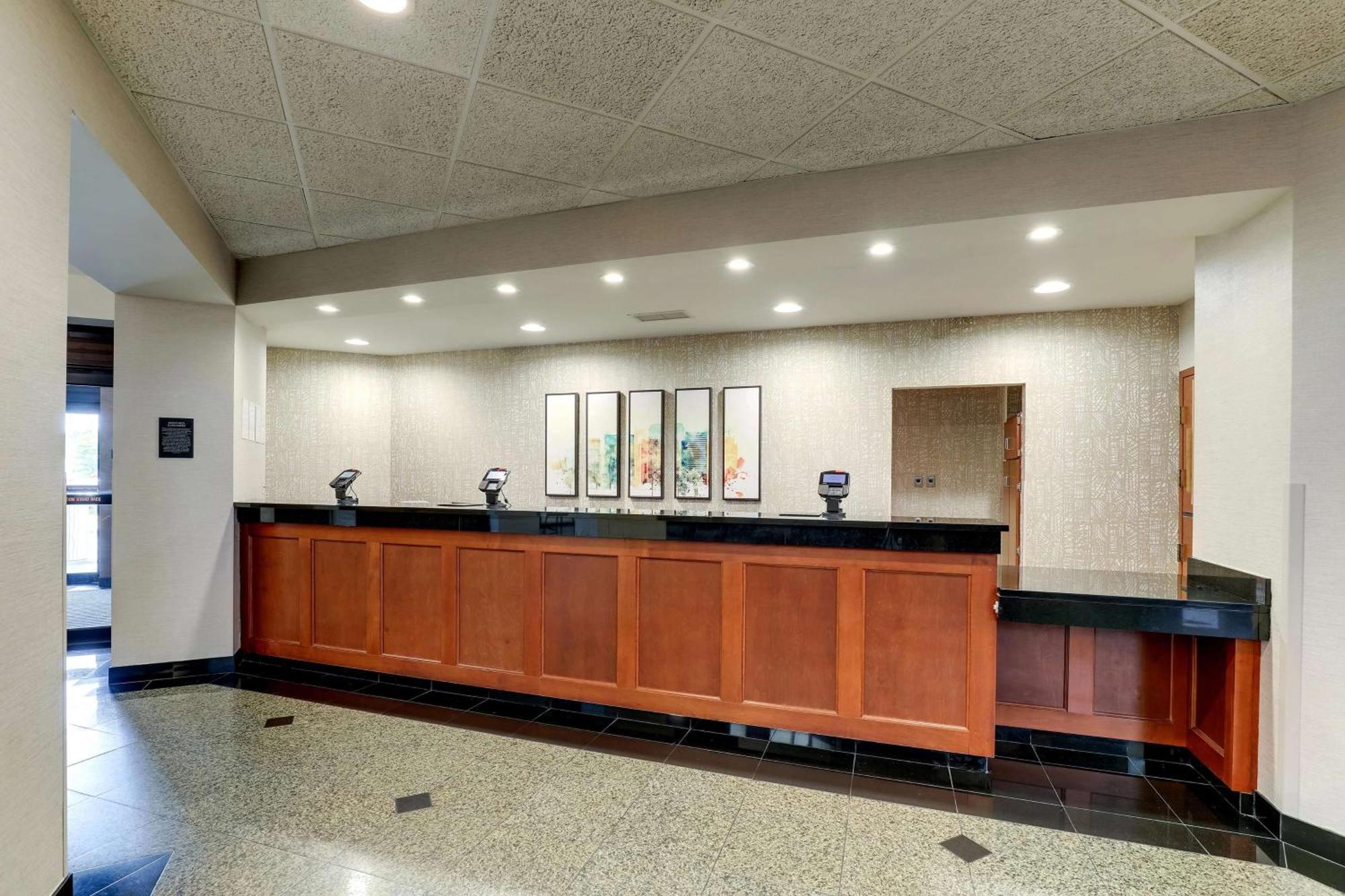 Drury & Lakeshore Drive 3* Birmingham