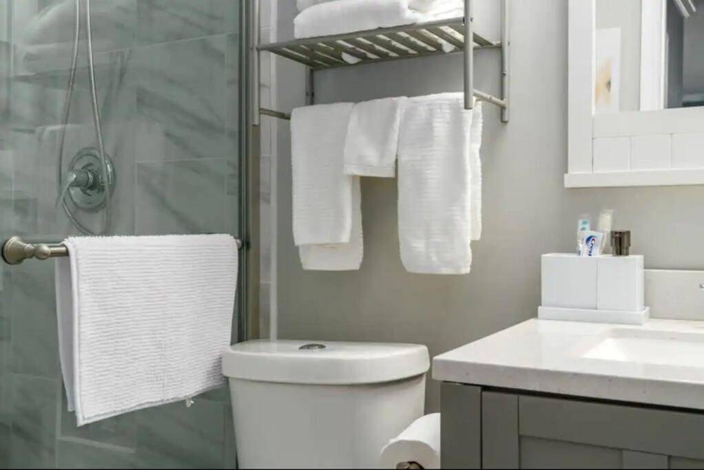 Apartment Chic Retreat Private Bliss N Birmingham
