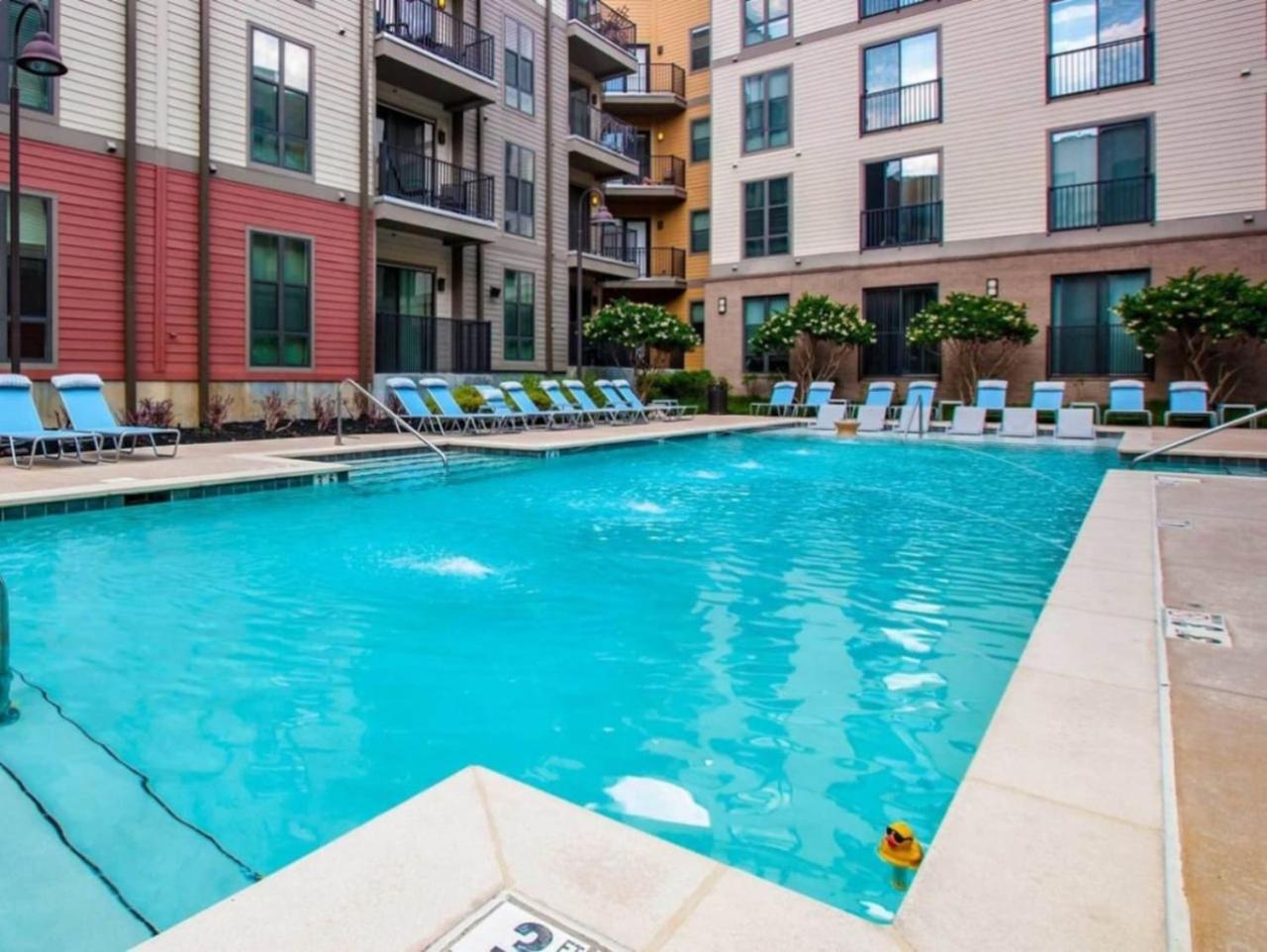 The Zen Den Pool And Gym Included 73 Apartment Birmingham