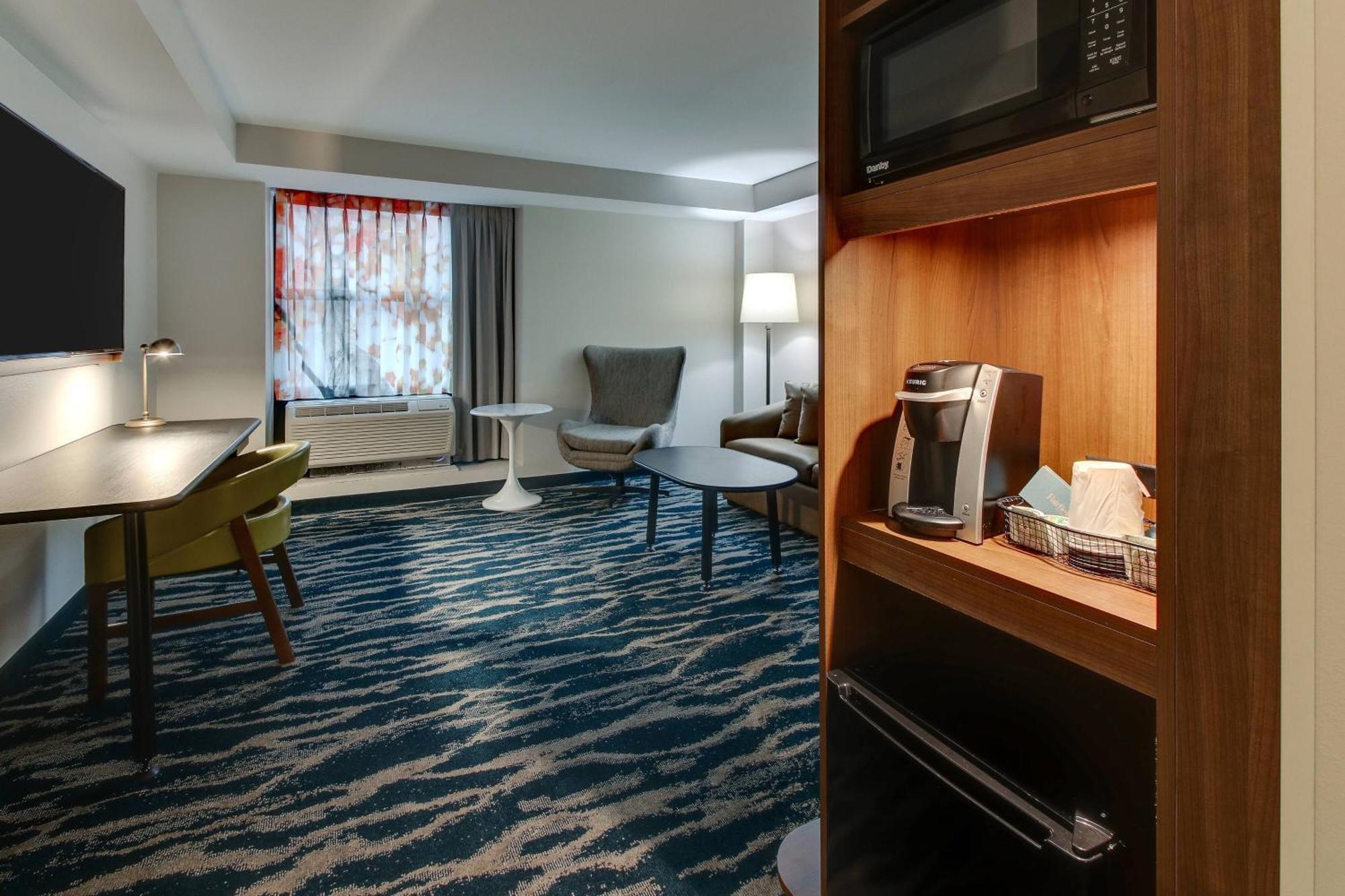 Fairfield & By Marriott Downtown Hotel Birmingham