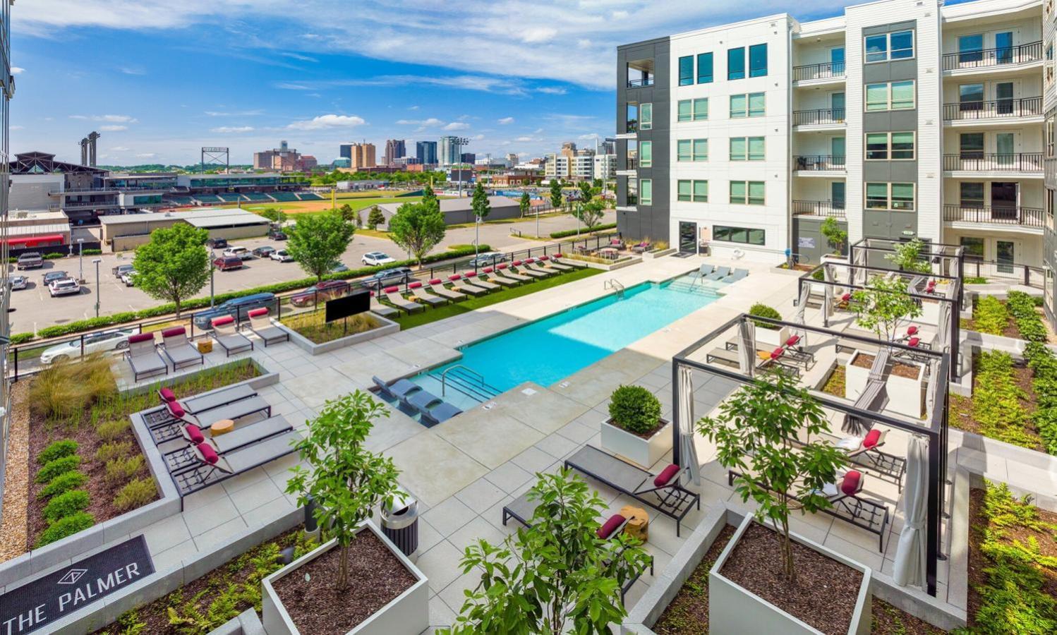 Apartment Bright 2-bedroom In Downtown With Parking