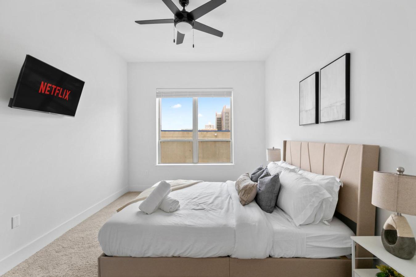 Apartment Bright 2-bedroom In Downtown With Parking Birmingham