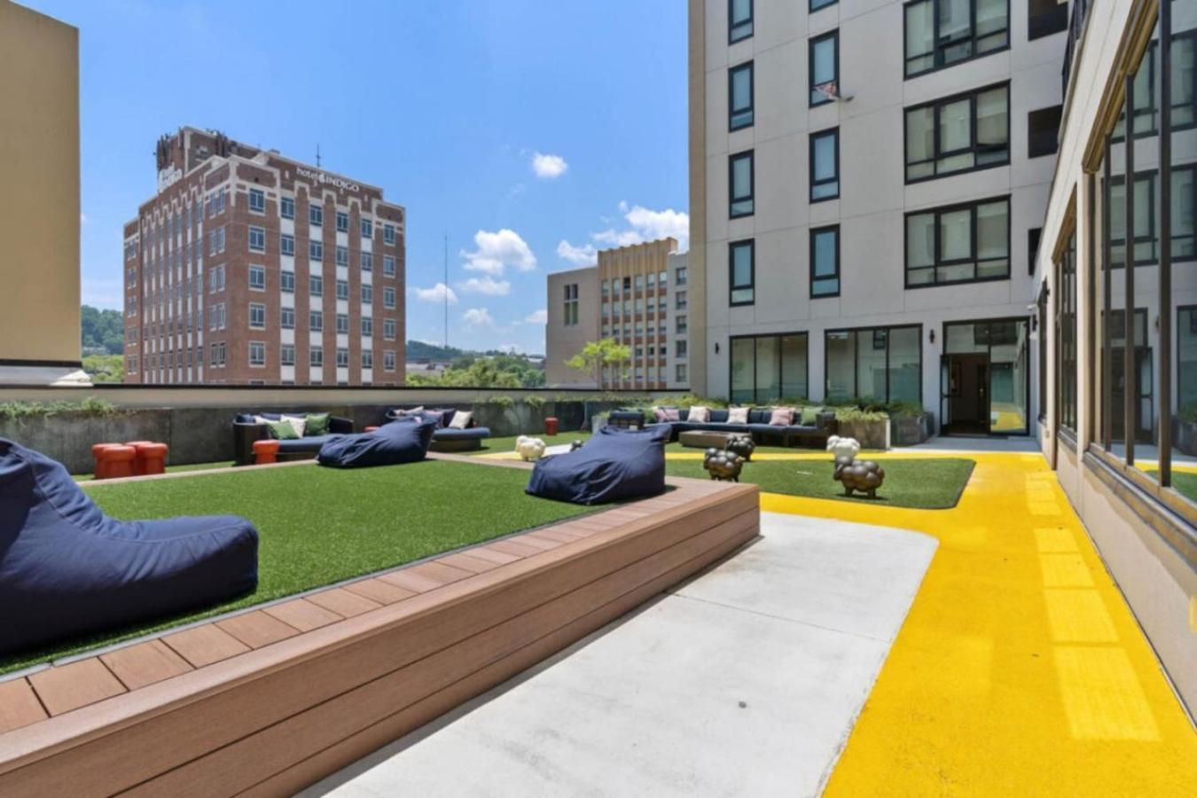 Live The High Life Chic 2br In Bhm Birmingham