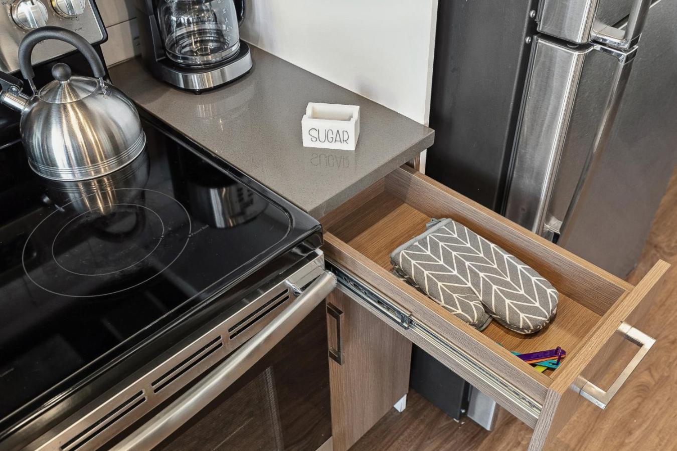 Live The High Life Chic 2br In Bhm Birmingham