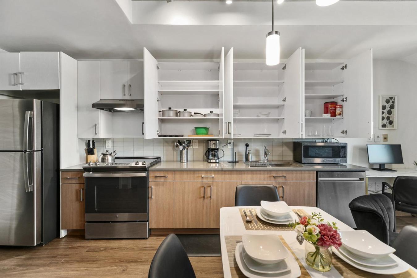 Work, Play, Relax The Perfect Apartment