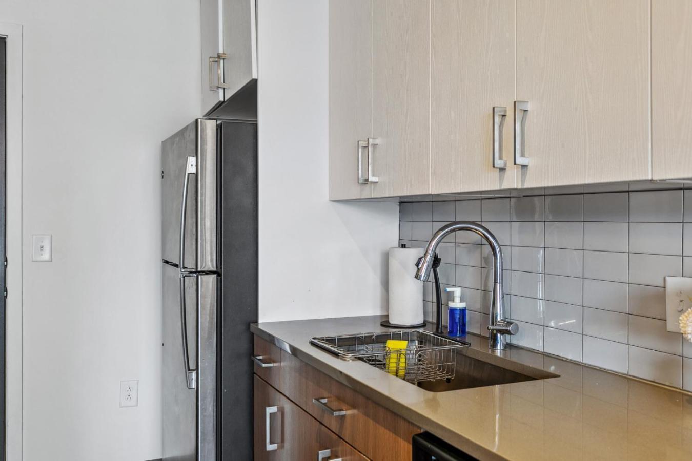 Big Energy 2br In The Heart Of Bhm Apartment Birmingham