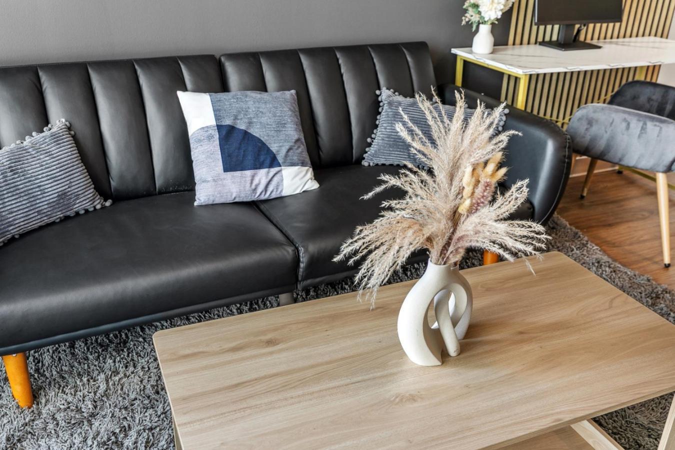 Apartment Big Energy 2br In The Heart Of Bhm *