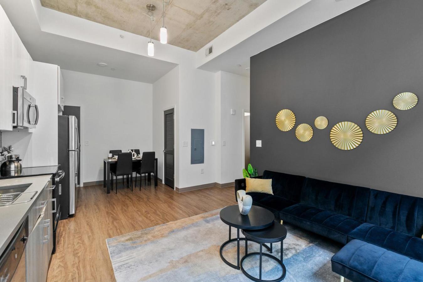 Your Luxe 2br Getaway Apartment *