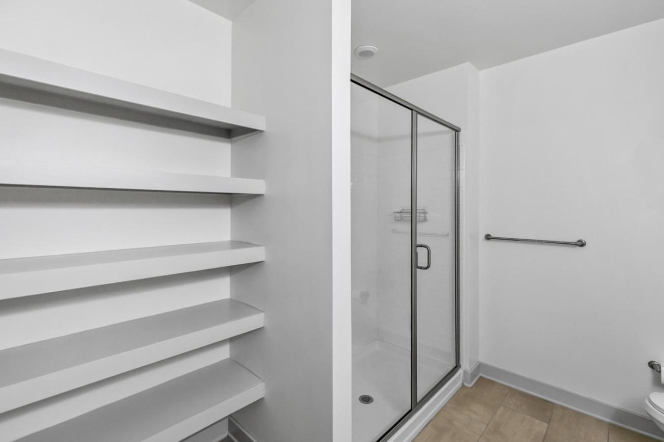 Urban Elegance 3br Experience 06 Birmingham