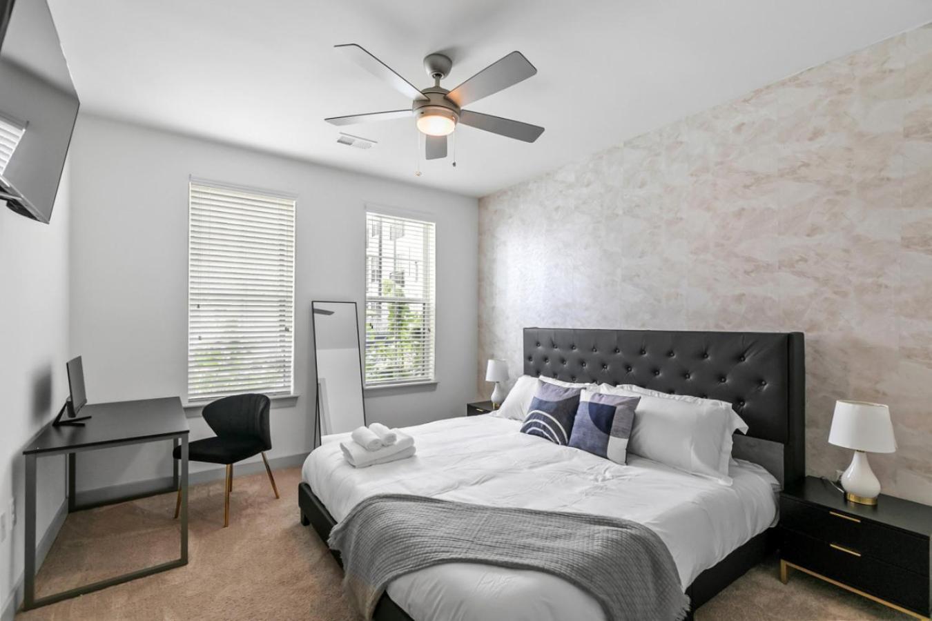 Urban Elegance 3br Experience 06