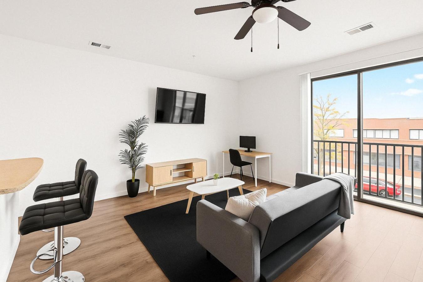 Elegant Near Bars, Dining And Uab Apartment Birmingham