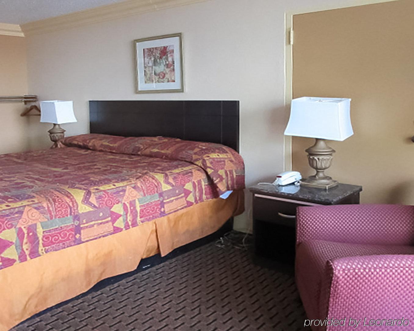 Hotel Parkway