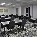Hilton Garden Inn Birmingham / Lakeshore Drive