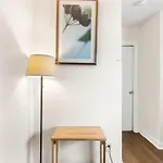 The Bricks - Apt 6