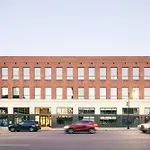Theatre Retreat 2 Bedroom Loft - 1 Blk From Theatres