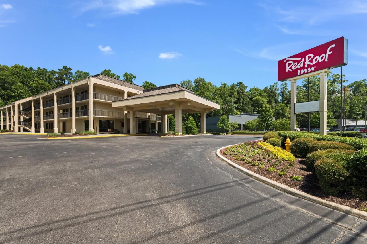 Red Roof South Motel