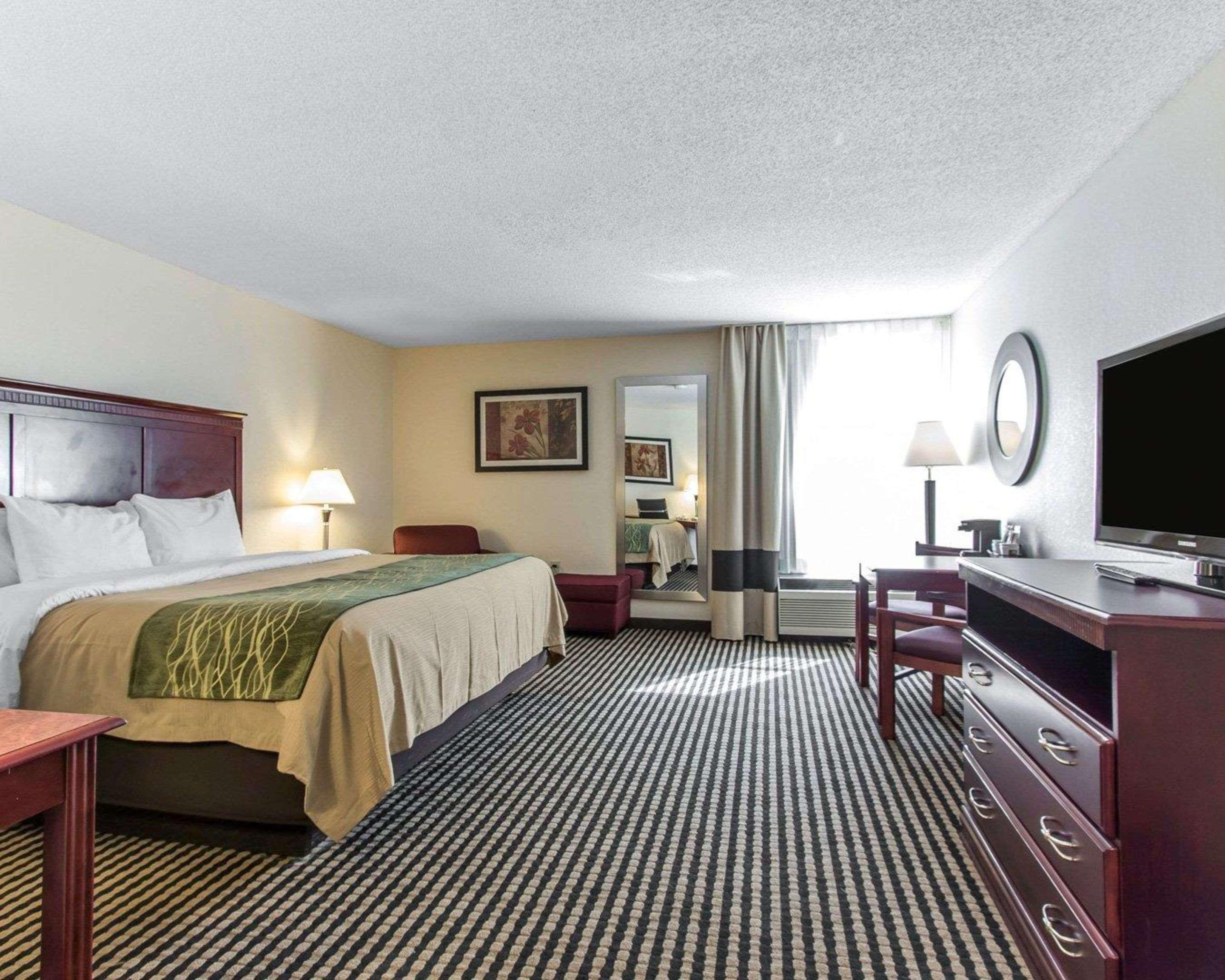 Inn Comfort - Irondale