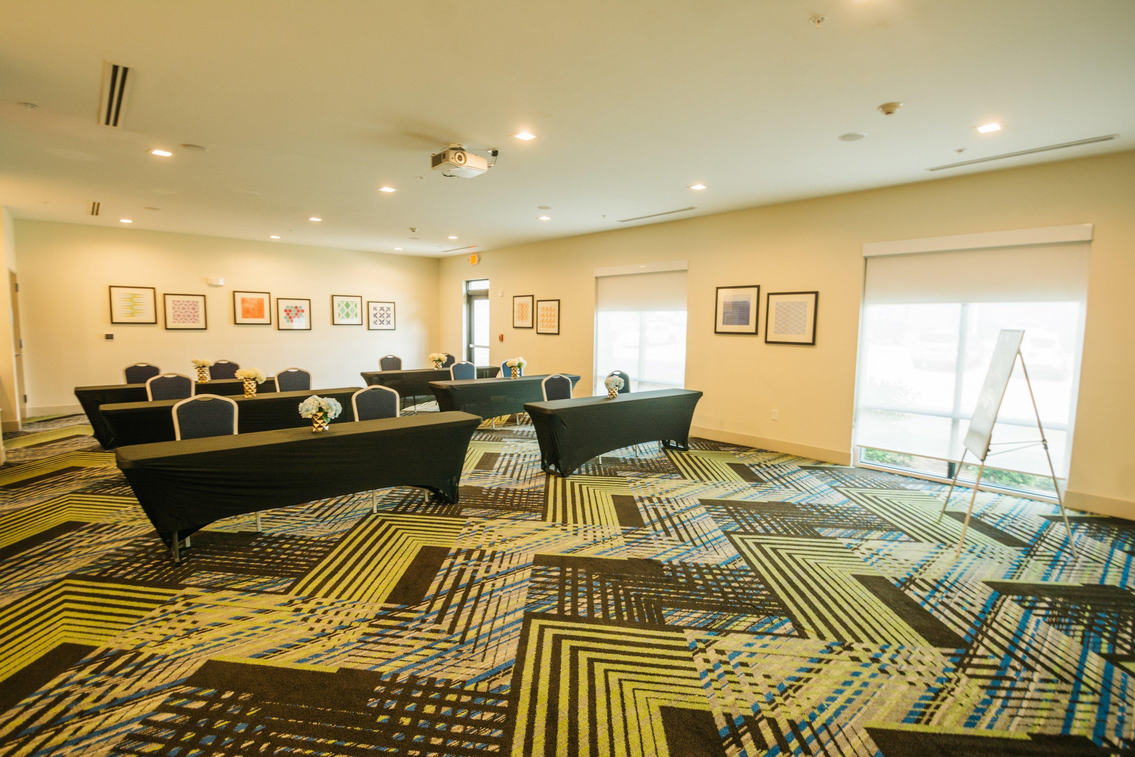 Hotel Express & - - Homewood 3*