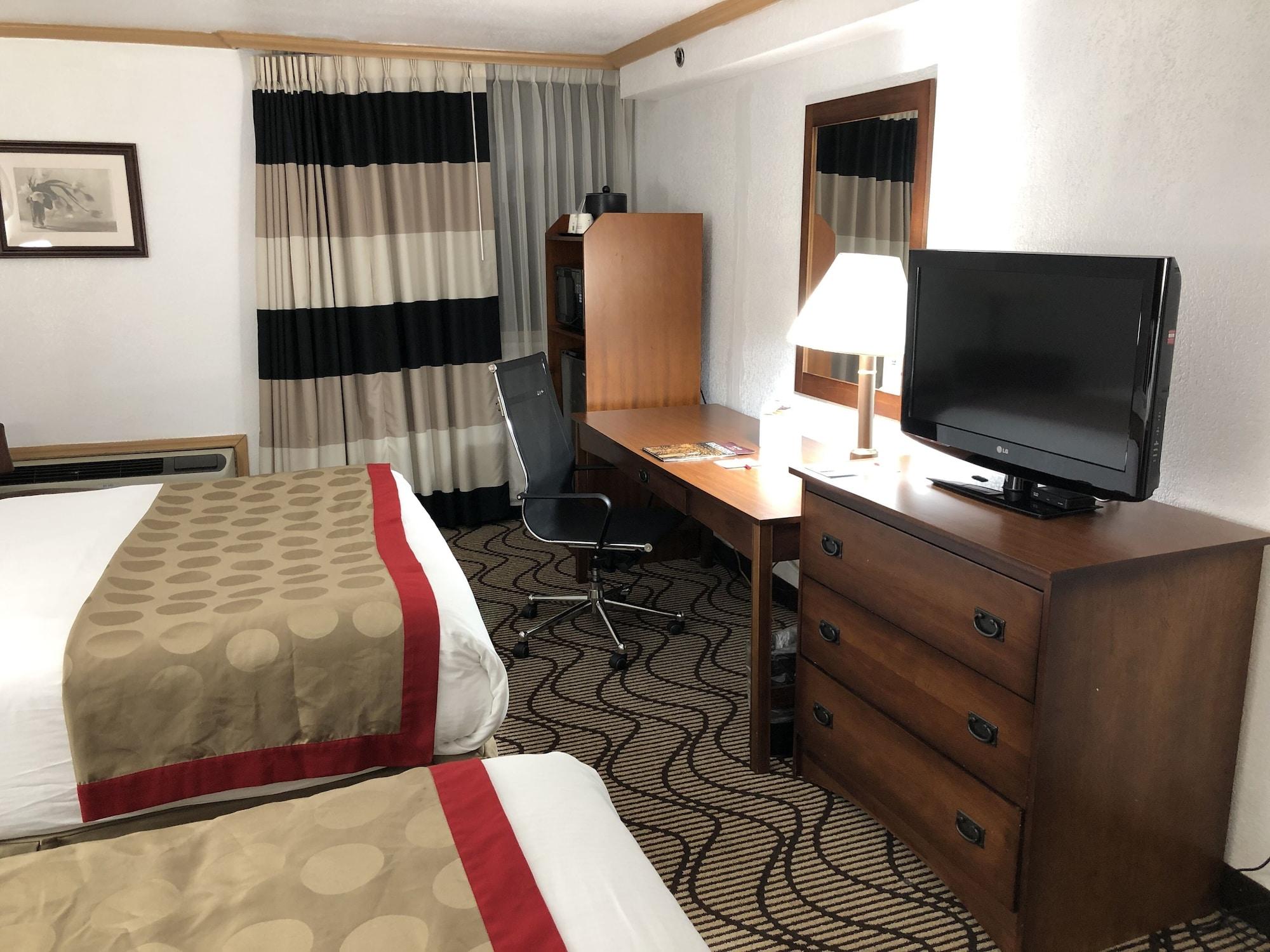 Ramada By Wyndham Airport