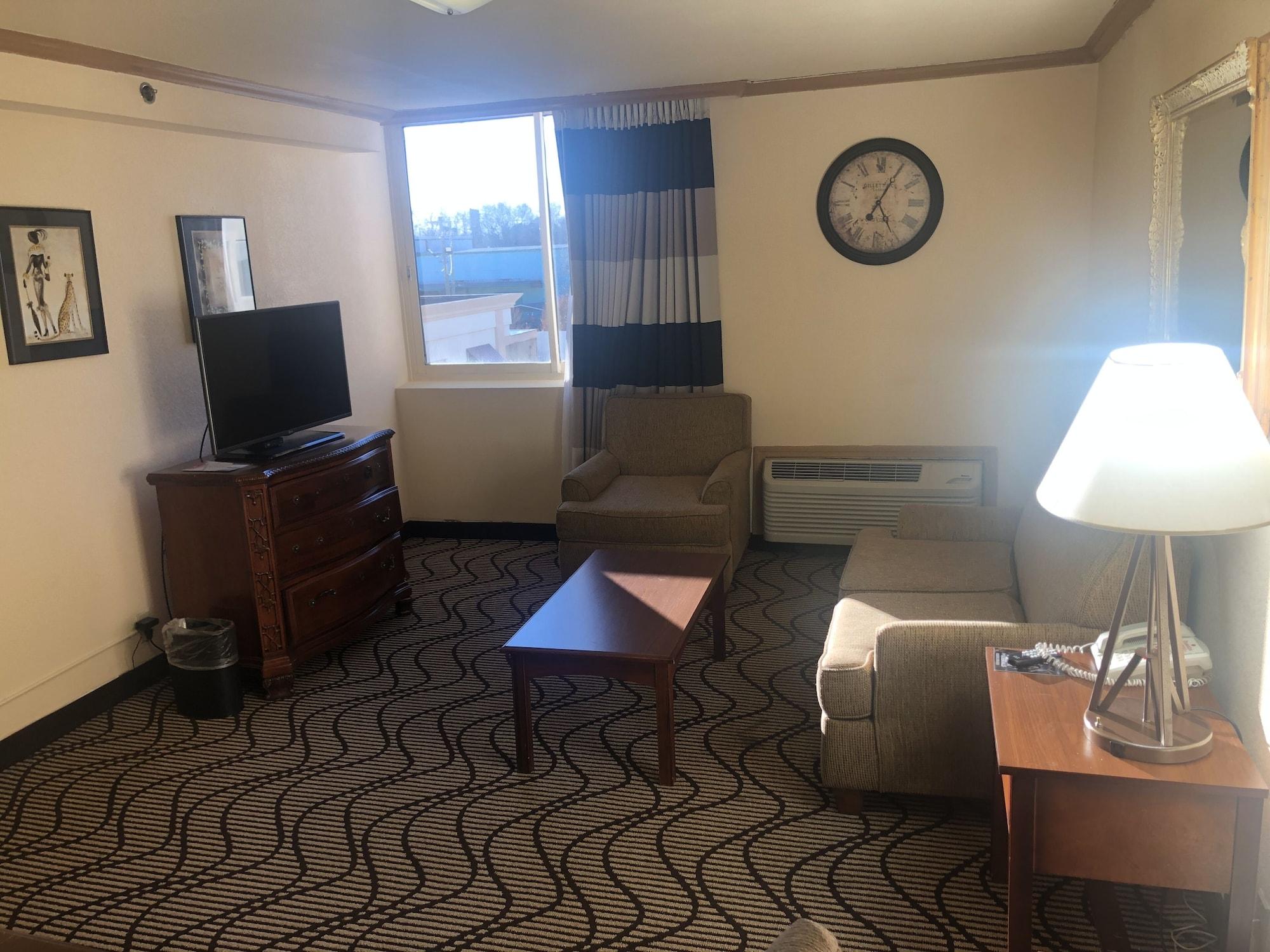Hotel Ramada By Wyndham Airport Birmingham