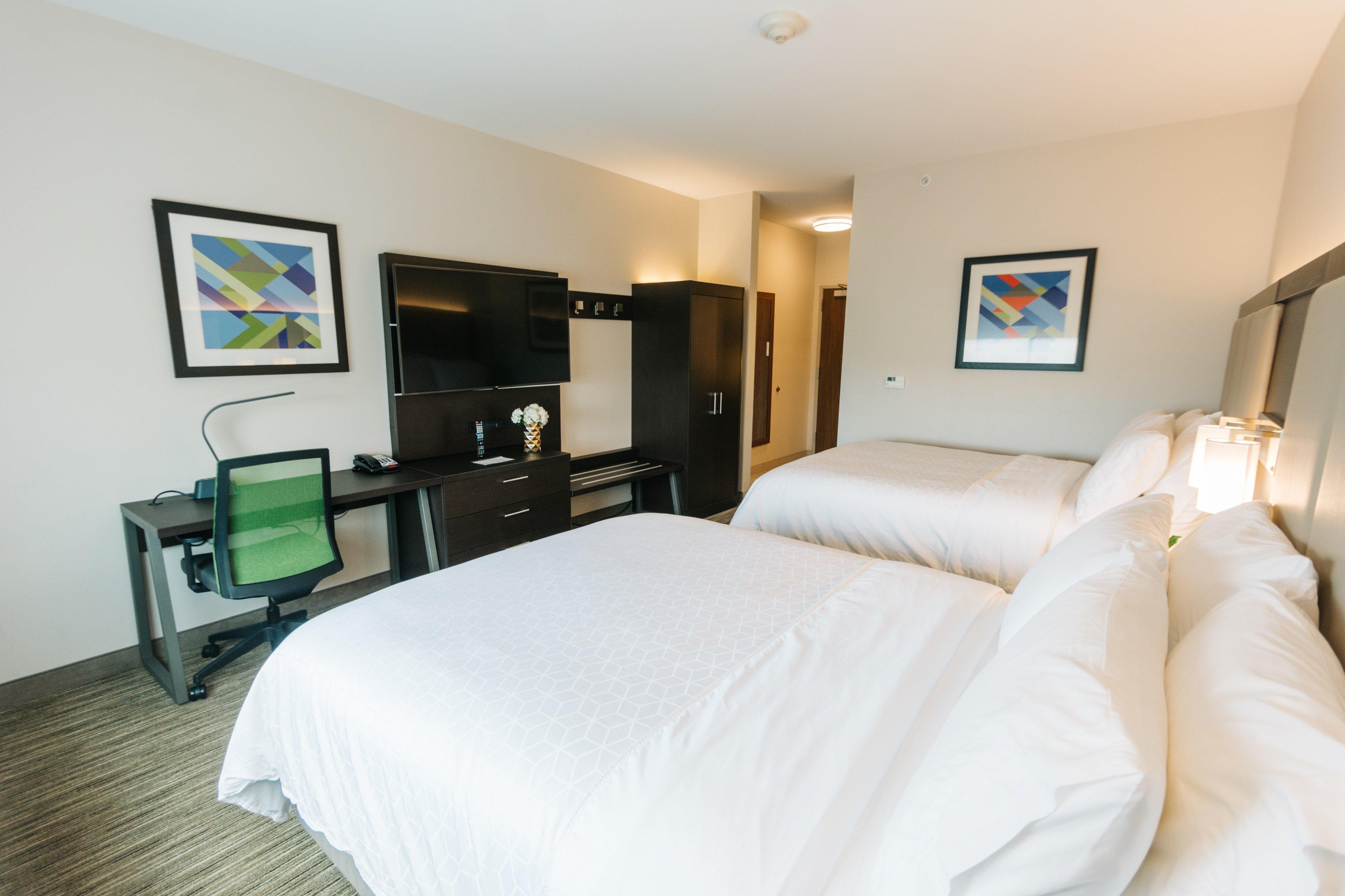 Express & - - Homewood 3*