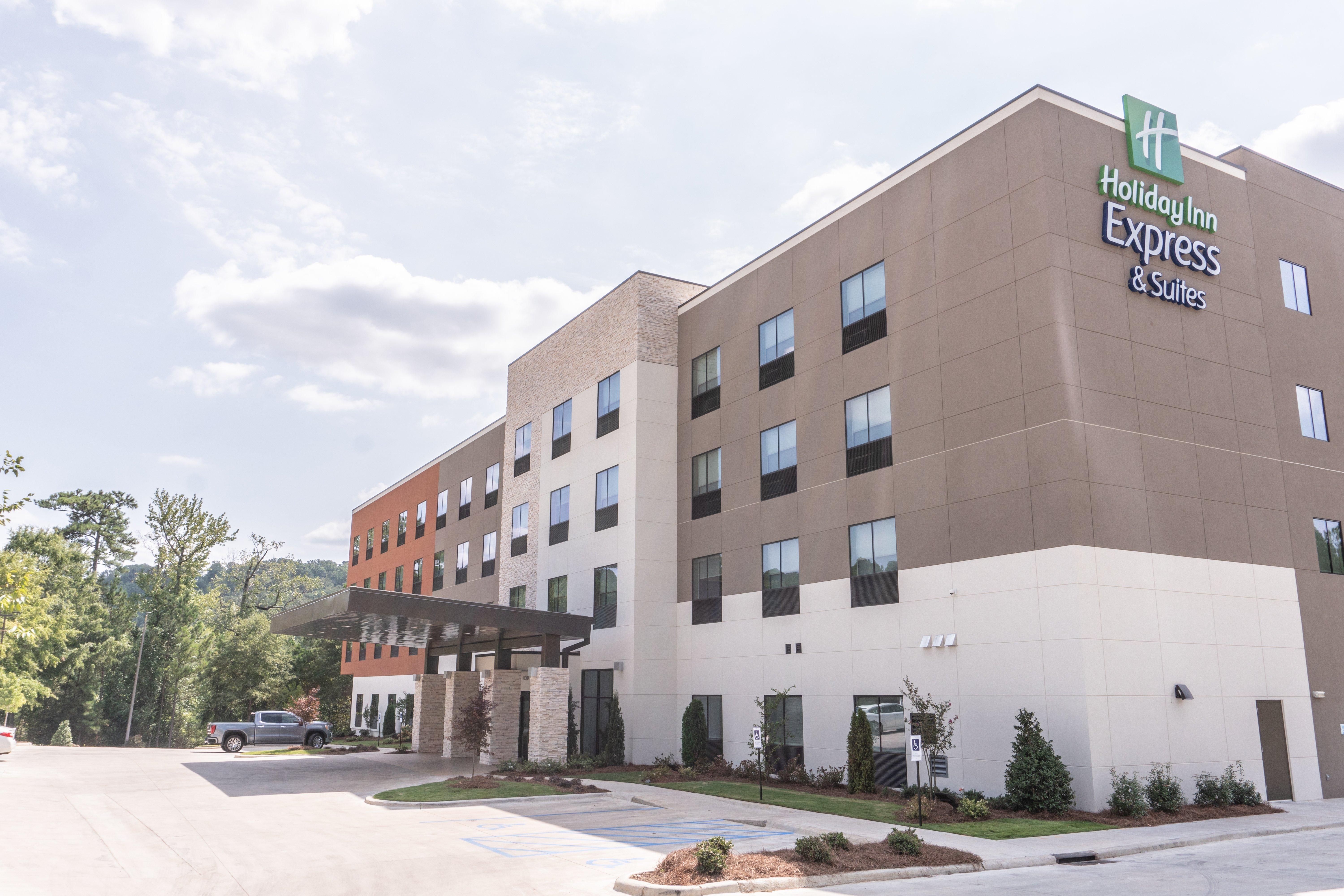 Hotel Express & - - Homewood 3*