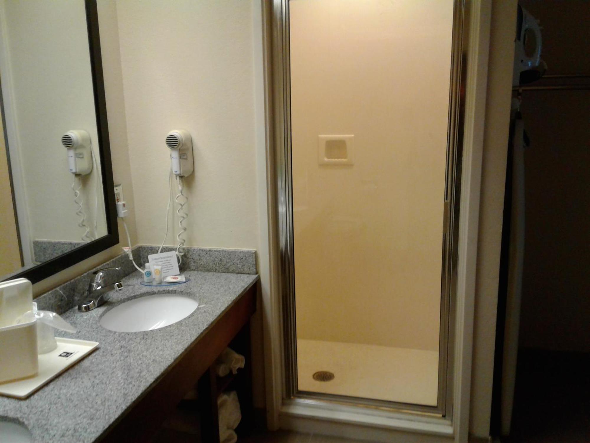 Comfort - Irondale Inn 3*