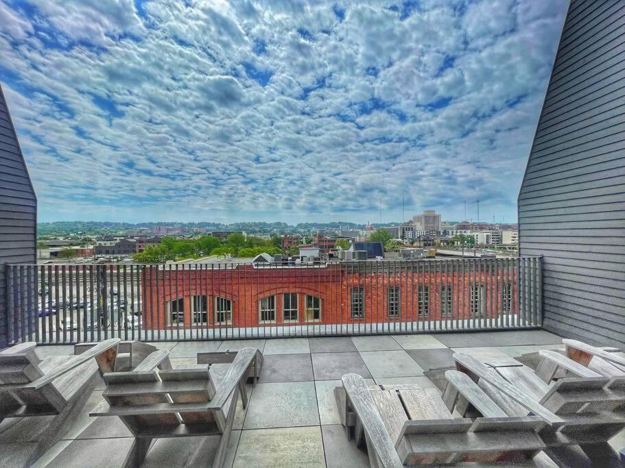 Mercantile Industrial Loft! *