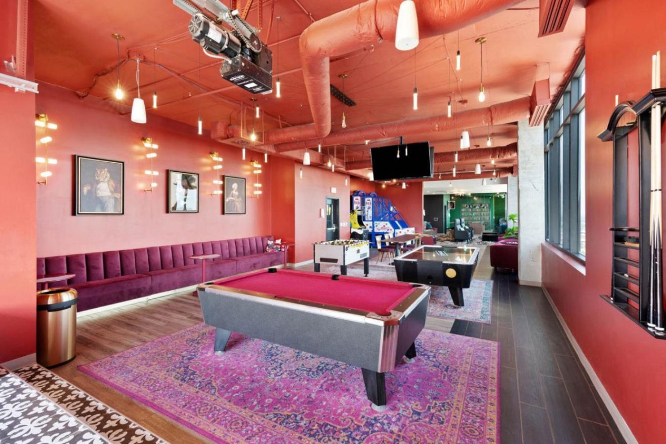 Chic In Downtown Bhm 13 Apartment *