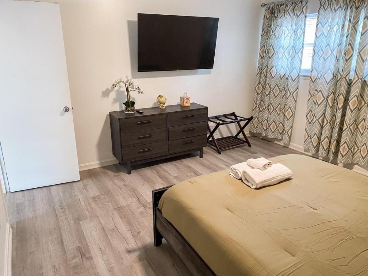 A- Travel, Work And Play Only Minutes Away * Birmingham