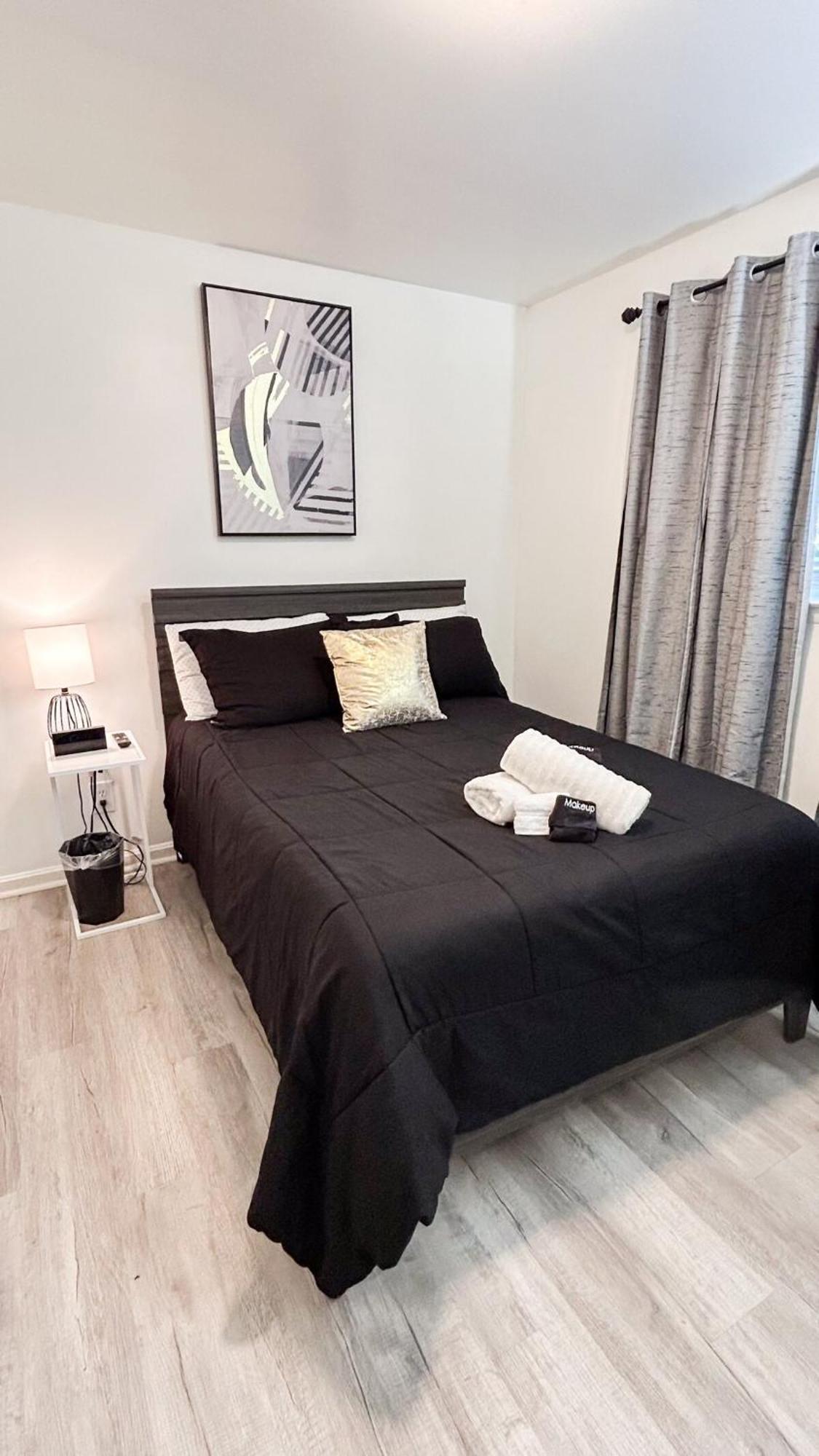 A- Travel, Work And Play Only Minutes Away Apartment Birmingham