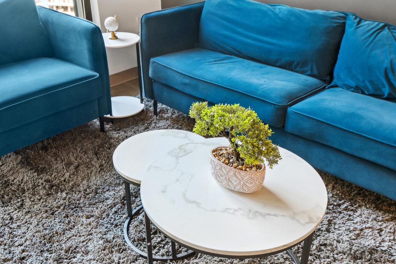 Sky High Comfort Your Urban Escape Awaits