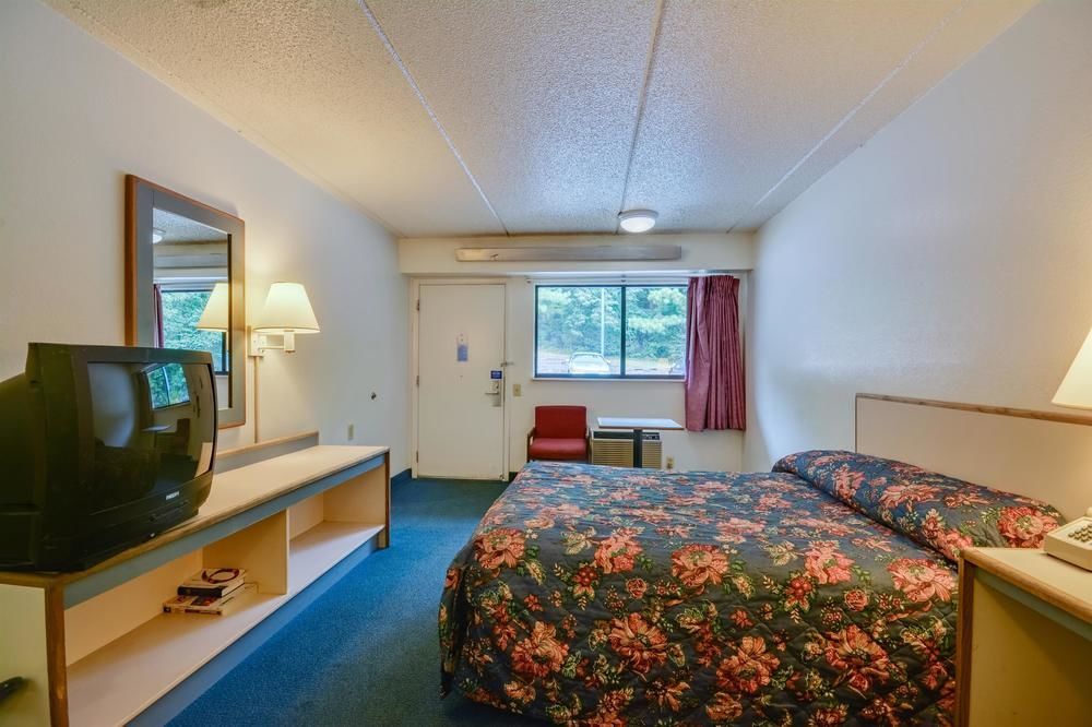 Hotel 6-birmingham, Al 3*
