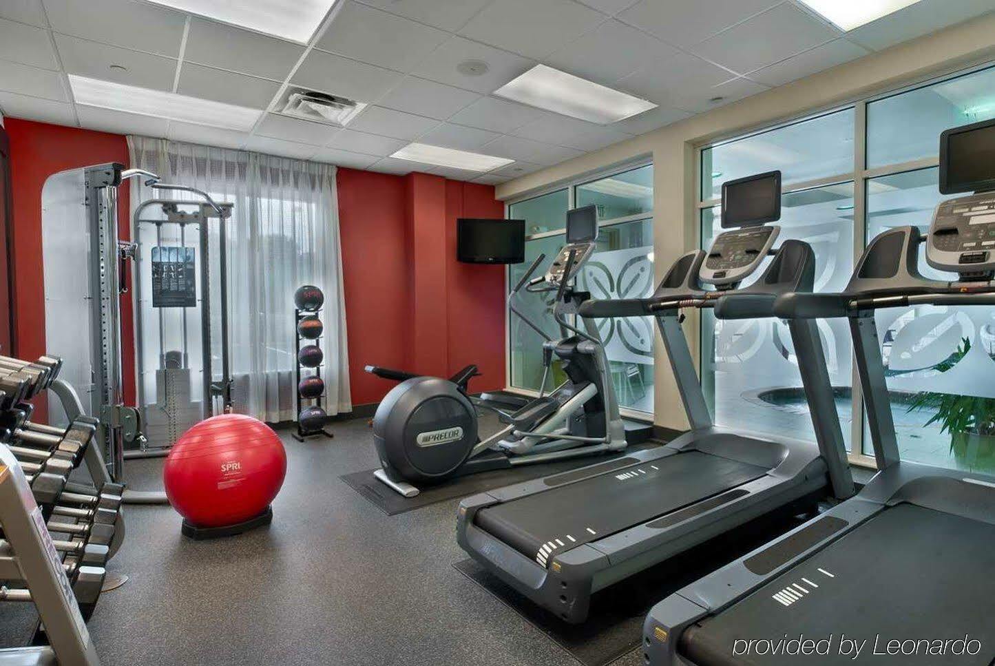 Hilton Garden Birmingham/lakeshore Drive